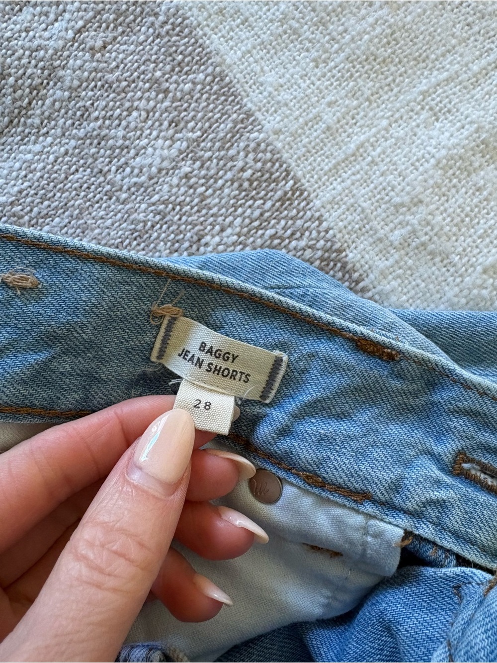 Madewell Baggy Jean Shorts - Picture 5 of 9